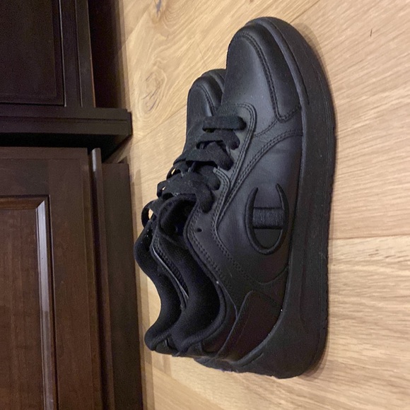 Champion sneakers - Picture 3 of 5